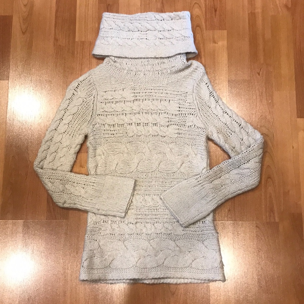 Banana Republic Sweater